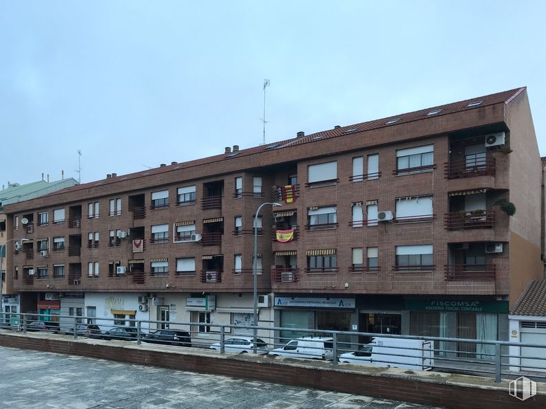 Local en alquiler en Avenida Coronel Baeza, 19, Toledo, 45004 con edificio, cielo, día, agua, ventana, diseño urbano, barrio, condominio, área residencial y fachada alrededor