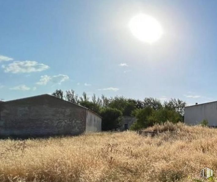 Land for sale at Paseo Santa Ana, Campos del Paraíso, Cuenca, 16555 with house, sky, plant, cloud, natural landscape, land lot, grass, horizon, landscape and rural area around