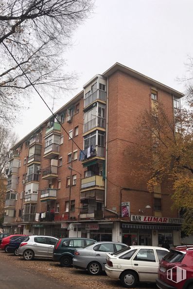 Local en venta en Calle Escoriaza, 5, Villaverde, Madrid, 28041 con coche, edificio, neumático, rueda, vehículo terrestre, cielo, vehículo, propiedad, planta y ventana alrededor