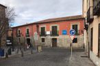 Office for rent at Plaza Pedro Dávila, Ávila, 05001 with building, sky, window, cloud, fixture, neighbourhood, facade, city, road and brick around