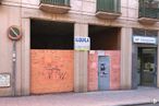 Retail for rent at Calle Doctor Isla, Pinto, Madrid, 28320 with building, window, fixture, wood, brick, road surface, asphalt, door, neighbourhood and font around