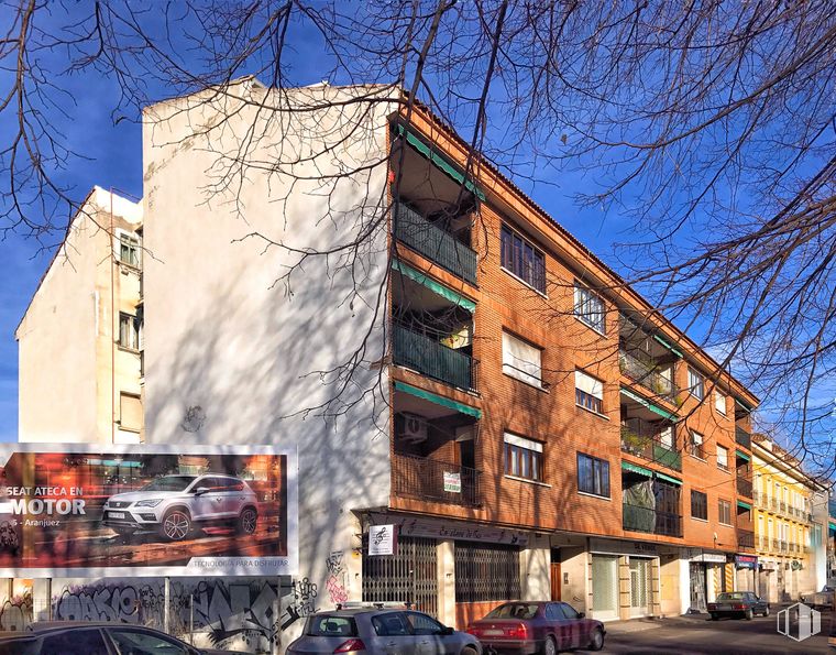 Local en venta en Calle Abastos, 7, Aranjuez, Madrid, 28300 con coche, edificio, ventana, apartamento, barrio, calle, diseño urbano, uso mixto, condominio y acera alrededor