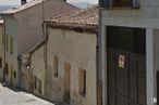 Land for sale at Calle Casimiro Hernández, Ávila, 05002 with house, window, sky, building, fixture, wood, road surface, neighbourhood, asphalt and cloud around