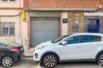 Local en alquiler y venta en Calle San Martín de la Vega, 18, Getafe, Madrid, 28901 con rueda, coche, ventana, neumático, vehículo terrestre, vehículo, vehículo de motor, neumático automotriz, azul y infraestructura alrededor