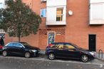 Retail for sale & for rent at Calle Alas, 23, Barajas, Madrid, 28042 with car, tire, door, wheel, automotive parking light, land vehicle, vehicle, building, window and automotive side marker light around