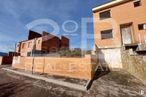 Land for sale at Casco urbano, Almorox, Toledo, 45900 with house, sky, cloud, window, building, fixture, wood, urban design, facade and landscape around