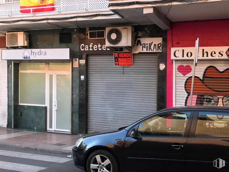 Local en venta en Calle Porto Lagos, 1, Alcorcón, Madrid, 28924 con rueda, coche, puerta, neumático, vehículo, iluminación automotriz, ventana, vehículo motorizado, exterior automotriz y tapacubos alrededor