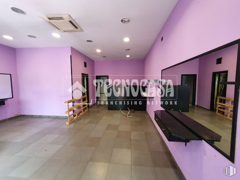 Retail for rent at Zona Soto, Móstoles, Madrid, 28047 with furniture, purple, lighting, television, interior design, flooring, floor, house, hall and violet around