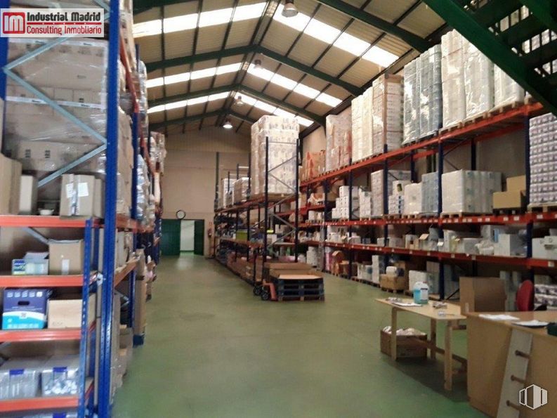 Industrial for sale at Polígono Industrial La Huerta, Velilla de San Antonio, Madrid, 28891 with shelf, product, publication, shelving, wood, bookcase, floor, building, retail and service around