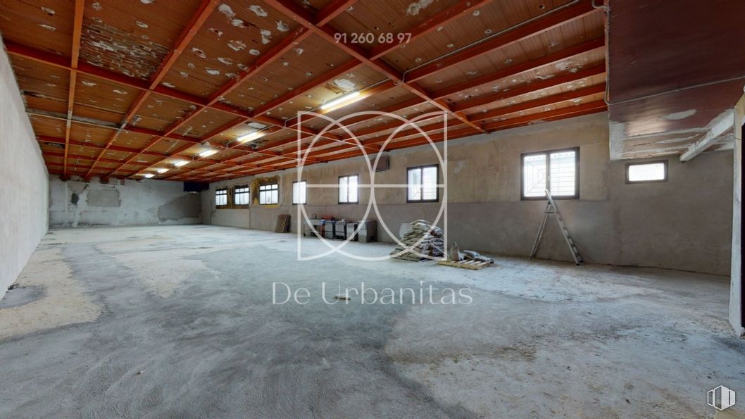 Nave en alquiler en Cobo Calleja, Fuenlabrada, Madrid, 28947 con ventana, edificio, hall, madera, casa, suelo, suelos, techo, haz y material compuesto alrededor