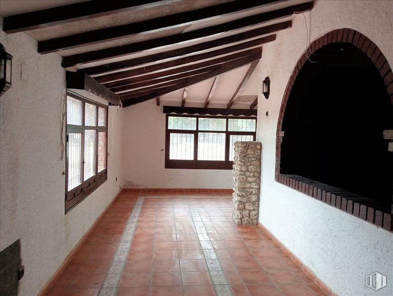 Local en venta en Carretera M-311, Chinchón, Madrid, 28370 con ventana, accesorio, madera, interiorismo, edificio, inmobiliario, suelos, material compuesto, sombra y tintes y matices alrededor