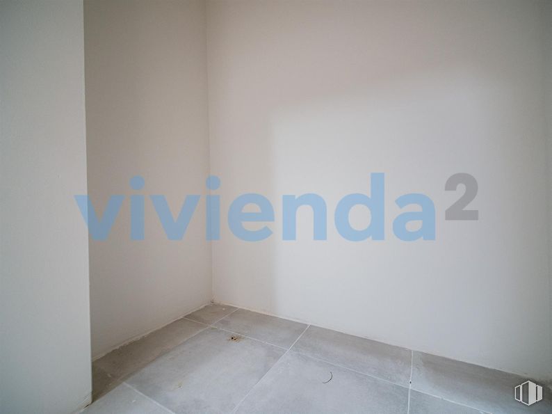 Local en venta en Calle Francisco Villaespesa, Ciudad Lineal, Madrid, 28017 con suelo y suelos alrededor