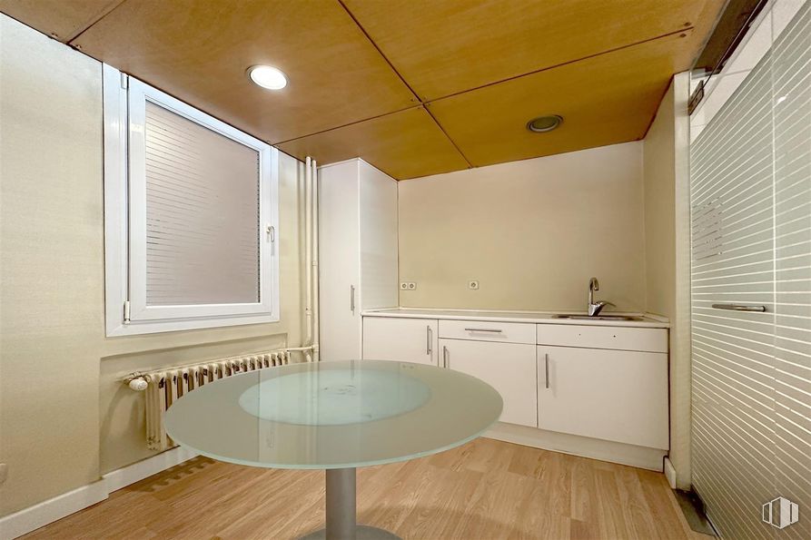 Office for rent at Avenida América, Salamanca, Madrid, 28002 with cabinetry, flooring, wall, interior design, floor, wood, ceiling, furniture, lighting and room around