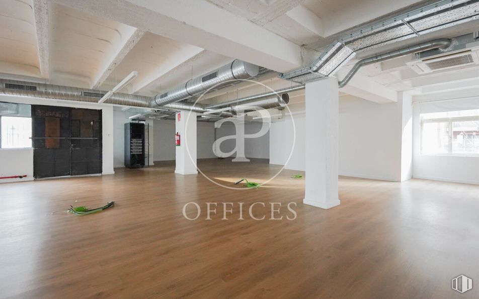 Oficina en alquiler en Calle Marqués de Monteagudo, Salamanca, Madrid, 28028 con puerta, madera, hall, interiorismo, accesorio, suelos, suelo, edificio, suelo laminado y inmobiliario alrededor