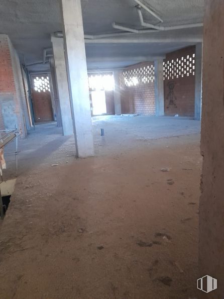 Local en alquiler en Casco urbano, Arganda del Rey, Madrid, 28500 con ventilador de techo, madera, accesorio, piso, pavimento, edificio, tintes y sombras, techo, yeso y material compuesto alrededor