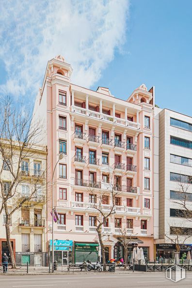 Oficina en alquiler en Calle Conde Peñalver, 52, Salamanca, Madrid, 28006 con edificio, nube, cielo, durante el día, propiedad, ventana, bloque de pisos, condominio, diseño urbano y barrio alrededor