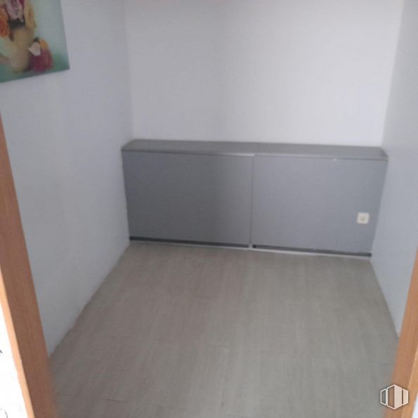 Retail for sale & for rent at Zona El Burgo, Las Rozas de Madrid, Madrid, 28230 with cabinetry, property, house, wood, interior design, flooring, floor, wood stain, hardwood and automotive exterior around