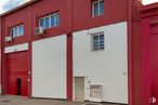 Industrial for sale at Calle Américas, 17, Coslada, Madrid, 28820 with window, property, building, fixture, wood, door, material property, sky, facade and real estate around