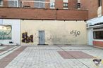 Retail for sale at Calle Lorenzo Goñi, Cuenca, 16004 with door, window, road surface, asphalt, wood, flooring, neighbourhood, floor, sidewalk and wall around