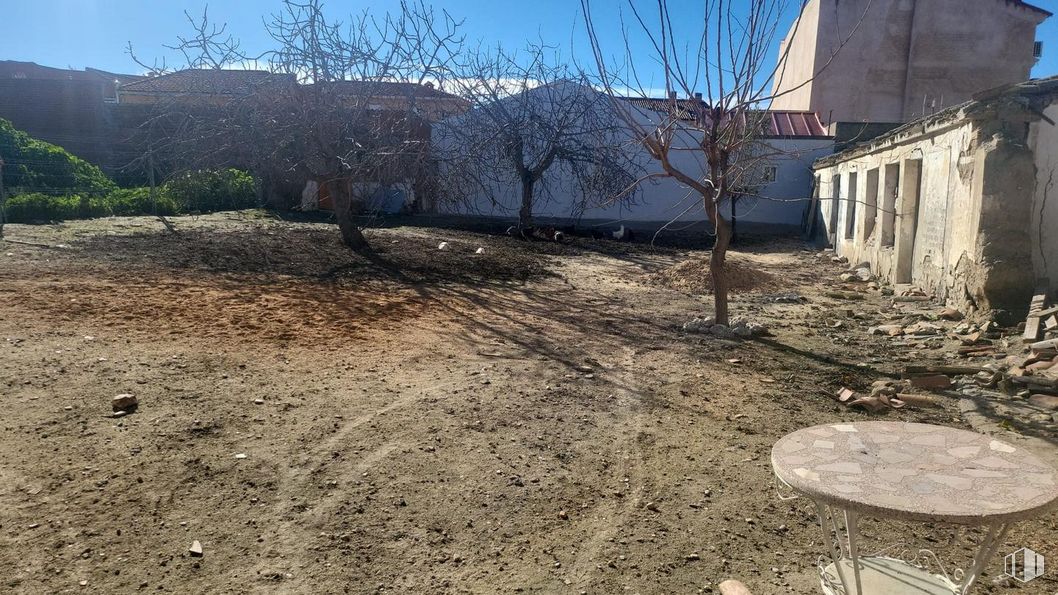 Suelo en venta en Calle Tenerías, Bargas, Toledo, 45593 con mesa, edificio, cielo, pendiente, lote de terreno, superficie de la carretera, paisaje, hierba, carretera y ramita alrededor