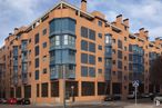 Retail for sale at Carretera Barrio de la Fortuna, 8, La Latina, Madrid, 28044 with building, cloud, sky, car, window, street light, architecture, tower block, urban design and condominium around