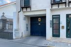 Industrial for sale at Rotonda Altillo Martín Pescador, 17, San Martín de la Vega, Madrid, 28330 with door, wood, cloud, neighbourhood, fixture, facade, gas, road surface, city and road around