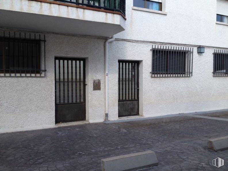 Oficina en venta en Calle Cercedilla, Collado Villalba, Madrid, 28400 con mediante, ventana, madera, accesorio, edificio, fachada, inicio por, tintes y matices, hormigón y casa alrededor