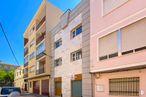 Oficina en alquiler en Calle Ángel Martín Puebla, 30, Guadalajara, 19001 con ventana, edificio, cielo, accesorio, diseño urbano, edificio comercial, bloque de pisos, barrio residencial, propiedad material y ciudad alrededor