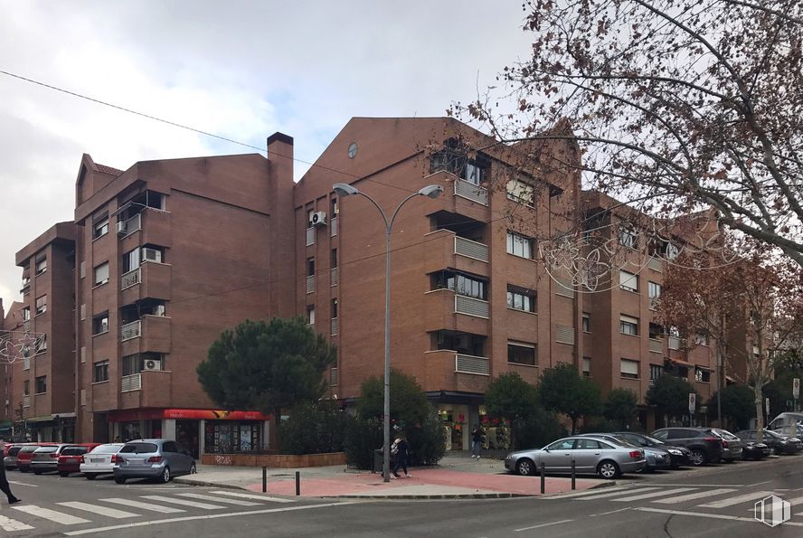 Local en alquiler en Calle Méjico, 6, Toledo, 45004 con coche, edificio, vehículo terrestre, rueda, cielo, nube, vehículo, propiedad, neumático y ventana alrededor