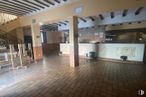 Retail for rent at Zona Centro, Nambroca, Toledo, 45190 with tile flooring, floor, flooring, hall, composite material, ceiling, concrete, wood, building material and event around