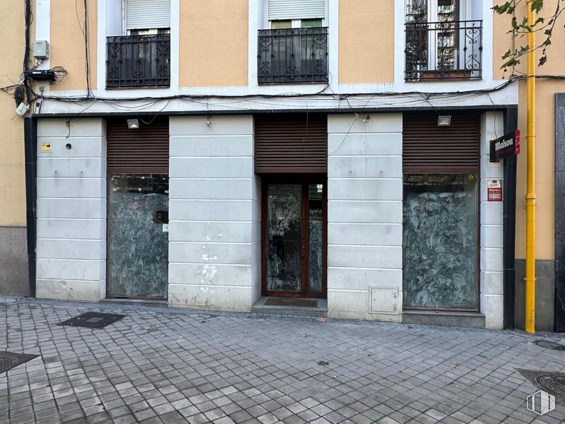 Local en venta en Calle Ríos Rosas, Chamberí, Madrid, 28003 con ventana, pared, puerta, material compuesto, hormigón, hierro, metal, acera, albañilería y vidrio alrededor