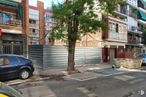 Suelo en venta en Calle Calero Pita, 29, Puente de Vallecas, Madrid, 28053 con neumático, coche, rueda, edificio, ventana, propiedad, vehículo, infraestructura, superficie de la carretera y asfalto alrededor