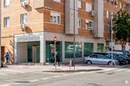 Retail for sale at Calle Zeus, Torrejón de Ardoz, Madrid, 28850 with car, building, window, property, wheel, vehicle, infrastructure, tire, architecture and urban design around