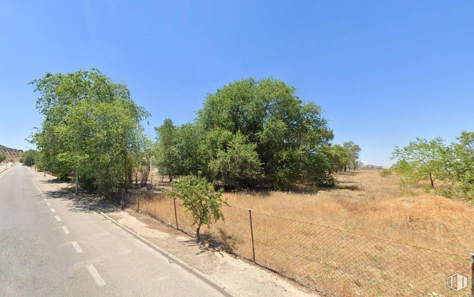 Suelo en venta en Paseo Pozos, 26, Torres de la Alameda, Madrid, 28813 con cielo, planta, comunidad vegetal, paisaje natural, rama, árbol, lote de terreno, hierba, llano y superficie de la carretera alrededor