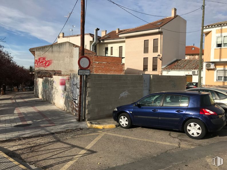 Suelo en venta en Avenida Castilla La Mancha, 7, Illescas, Toledo, 45200 con rueda, coche, neumático, luz de estacionamiento automotriz, vehículo terrestre, cielo, nube, vehículo, ventana y edificio alrededor