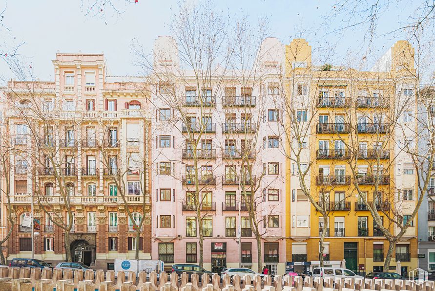 Oficina en alquiler en Calle Velázquez, 115, Salamanca, Madrid, 28006 con edificio, cielo, arquitectura, diseño urbano, zona residencial, barrio, espacio público, fachada, ventana y condominio alrededor