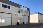 Industrial for sale at Calle Moreras, 1, Ciempozuelos, Madrid, 28350 with window, building, door, sky, fixture, asphalt, composite material, facade, roof and commercial building around