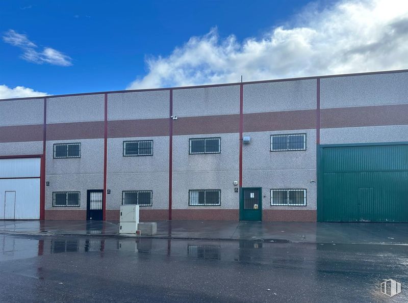 Industrial for rent at Zona Industrial, Lominchar, Toledo, 45212 with building, window, composite material, metal, concrete, building material, daylighting and siding around