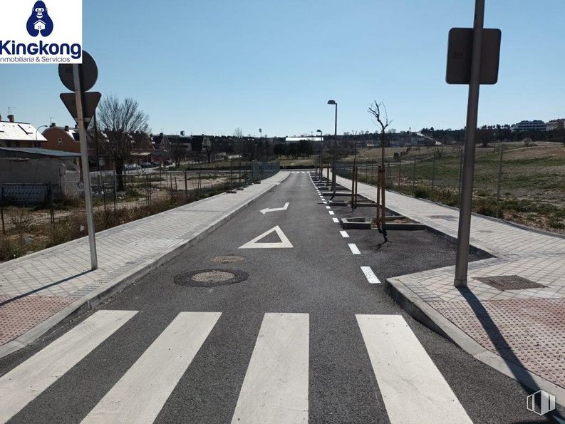 Suelo en venta en Calle Febrero, 14, San Blas - Canillejas, Madrid, 28022 con cielo, superficie de la carretera, infraestructura, asfalto, cruce de cebras, vía, línea, alquitrán, carretera y diseño urbano alrededor