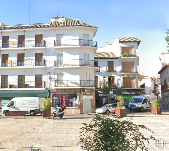 Local en alquiler en Plaza Constritución, Arganda del Rey, Madrid, 28500 con edificio, ciudad, ciudad, barrio, zona residencial, apartamento, calle, balcón, diseño urbano y asentamiento humano alrededor