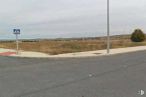 Land for sale at Calle Bartolomé, Ávila, 05003 with cloud, sky, plant, road surface, asphalt, tar, plain, grass, sidewalk and landscape around