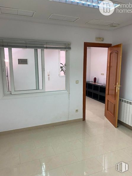 Oficina en venta en Calle General Díaz Porlier, Salamanca, Madrid, 28001 con puerta, lámpara, accesorio, suelo, hall, suelos, madera, ventana, vidrio y techo alrededor