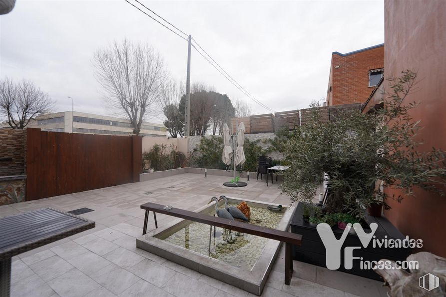 Nave en venta en Calle Marconi, 18, Getafe, Madrid, 28906 con mesa, planta, propiedad, cielo, edificio, lote de terreno, diseño urbano, superficie de la carretera, interiorismo y árbol alrededor