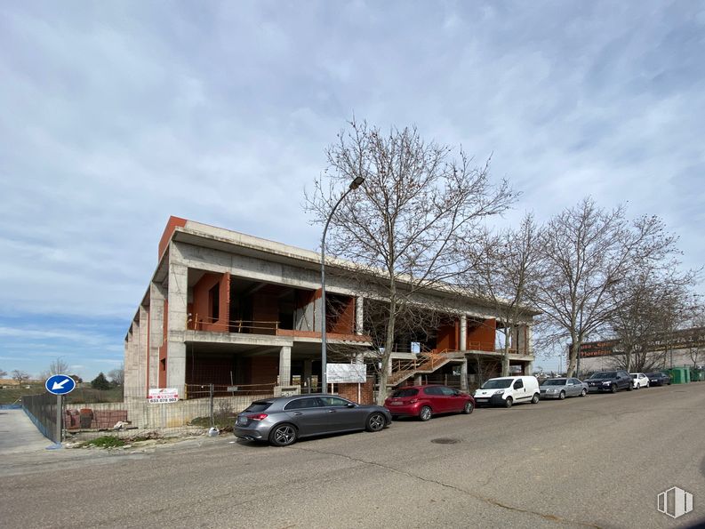 Nave en venta en Calle Fresadores, Arroyomolinos, Madrid, 28939 con coche, edificio, cielo, nube, rueda, vehículo, árbol, neumático, asfalto y vehículo de motor alrededor