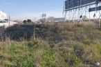 Land for sale at Calle Octubre, 242, San Blas - Canillejas, Madrid, 28022 with building, sky, plant, plant community, ecoregion, natural environment, land lot, electricity, grass and shrub around