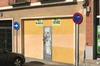 Local en alquiler y venta en Calle San Alfonso Rodríguez, Segovia, 40001 con rueda, coche, neumático, edificio, vehículo, iluminación automotriz, vehículo motorizado, ventana, pared y neumático automotriz alrededor