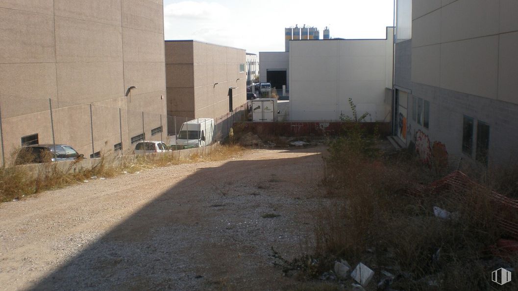 Suelo en venta en  Polígono Industrial Urtinsa, Alcorcón, Madrid, 28923 con edificio, planta, cielo, lote de tierra, superficie de la carretera, asfalto, zona residencial, diseño urbano, material compuesto y gas alrededor