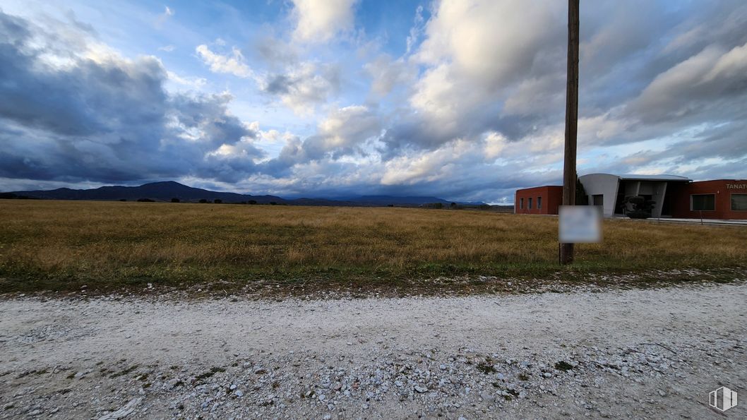 Land for sale at Polígono 36 Parcela 76, Escalona, Toledo, 45910 with cloud, sky, natural landscape, cumulus, grass, grassland, road, horizon, plain and meadow around