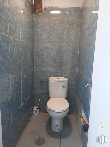 Nave en alquiler en Calle Bernarda García, 16, Vicálvaro, Madrid, 28052 con inodoro, asiento del inodoro, cuarto de baño, morado, suelo, edificio, suelos, accesorios de fontanería, fontanería y accesorio alrededor