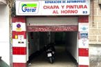 Nave en alquiler en Calle Ponzano, 83, Chamberí, Madrid, 28003 con motocicleta, coche, accesorio, ventana, edificio, vehículo de motor, iluminación del automóvil, gas, fachada y vehículo alrededor